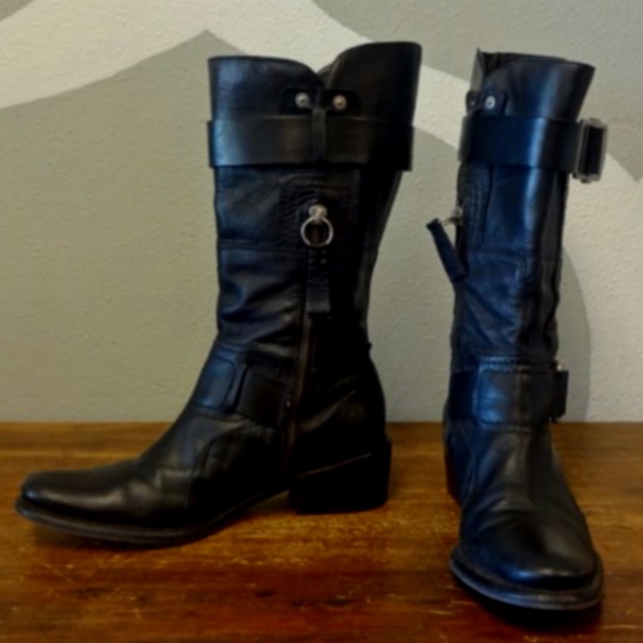 VERA WANG Lavender Leather Silver Buckle Calf Boot - Picture 3 of 5